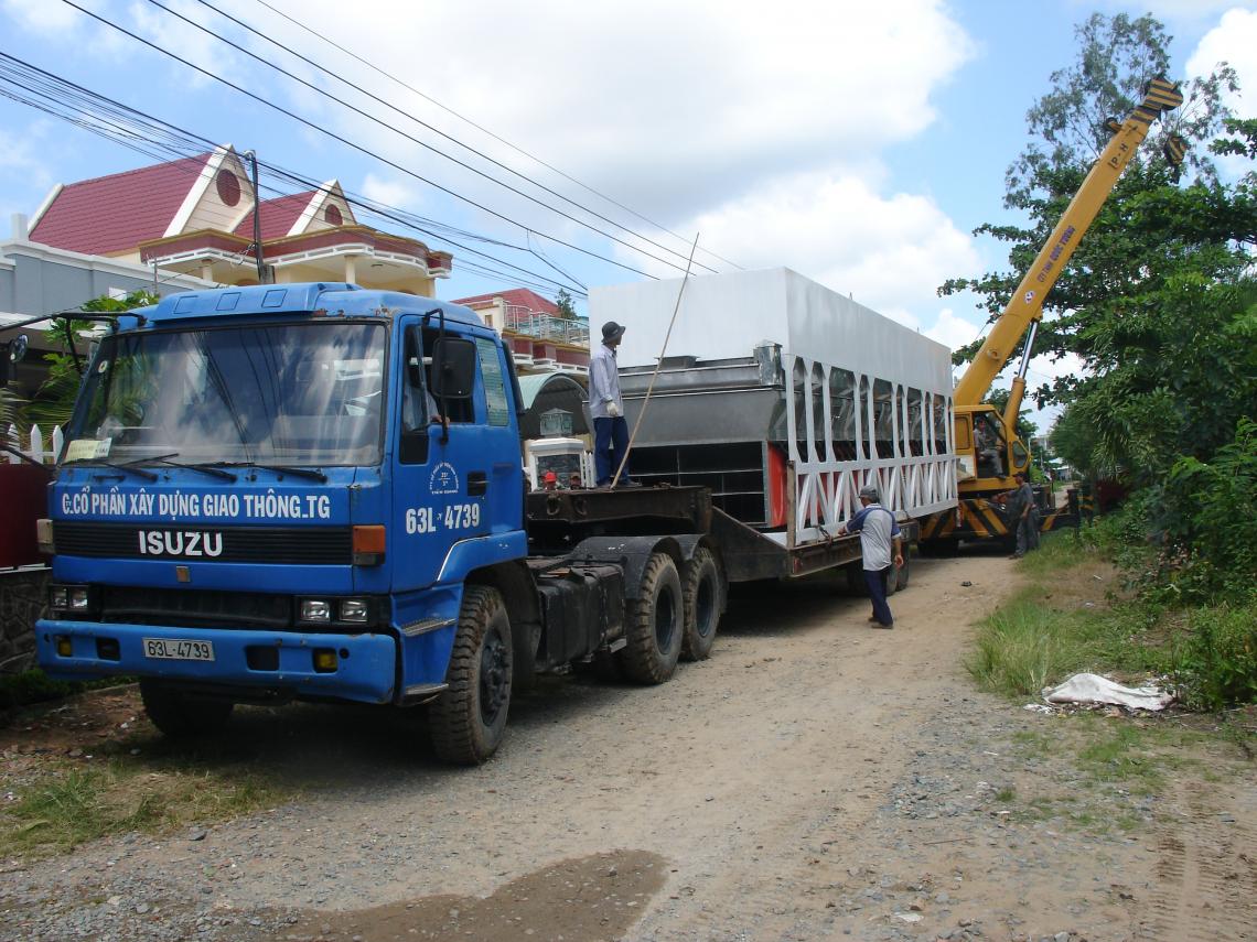 Vận Chuyển Máy Sấy Tầng Sôi